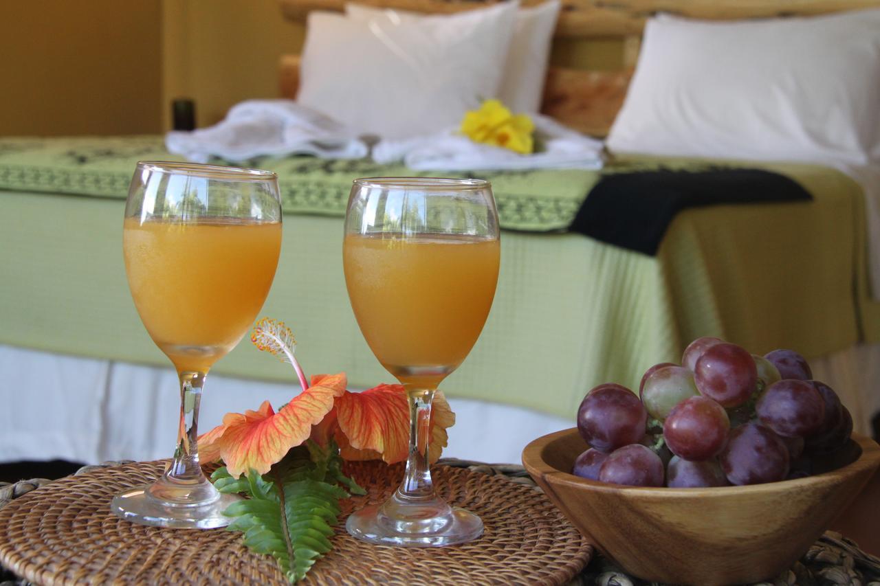 Hotel Uka Mana 앙가로아 외부 사진